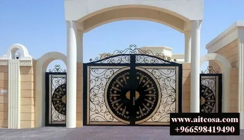 دهان بوابات حديد وأسوار خارجية